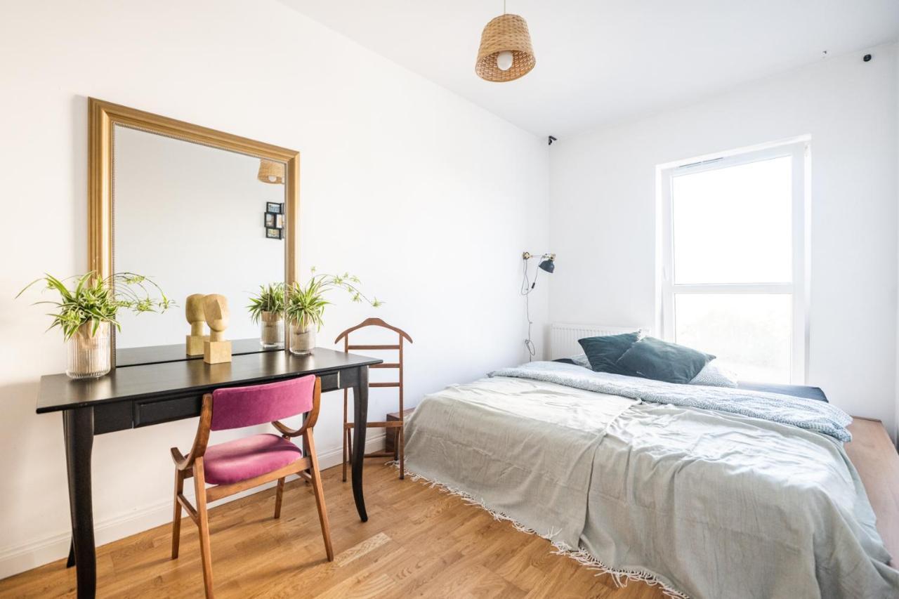 Krucza Apartment ~ Self Check-In 24H ~ Parking And Lift Breslavia Exterior foto